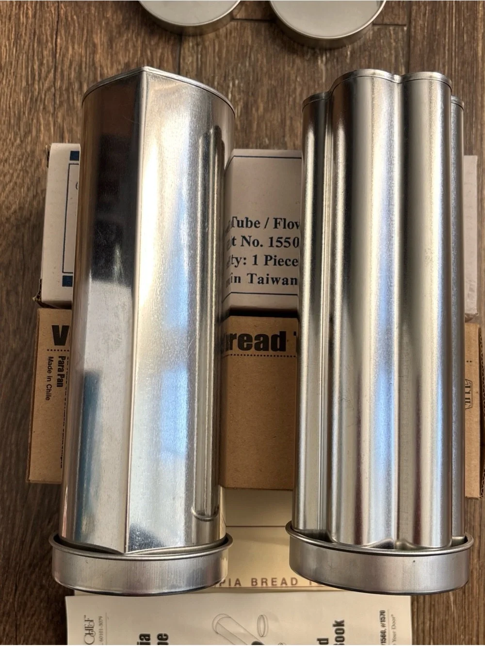 2 Pampered Chef Bread Tubes, Heart #1560 & Flower #1550 Stainless, Clean